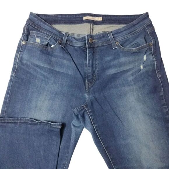 Levi's 529 Midrise Distressed Curvy Bootcut Jeans Size 33 - Picture 2 of 16